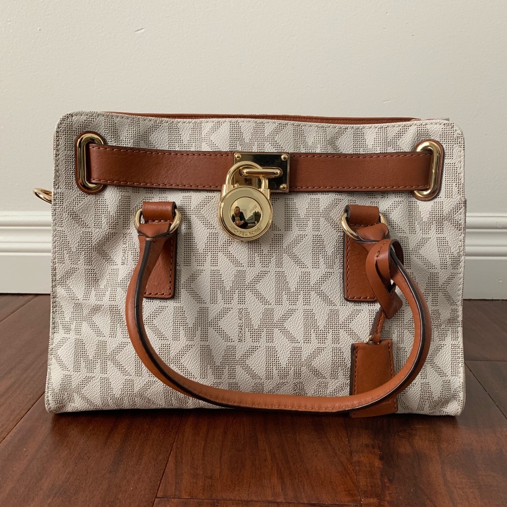 Michael Kors Signature Hamilton Saffiano Satchel
